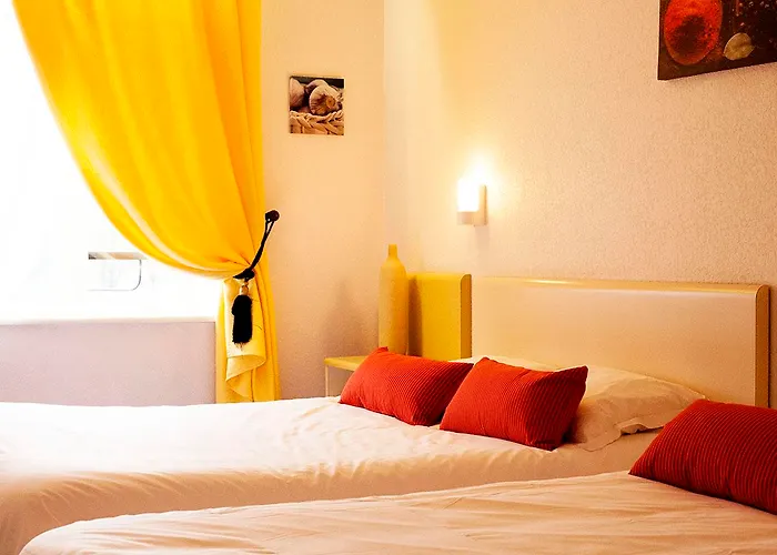 Hotel Inter-hotel De Lorraine 3*